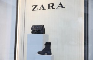 Zara母公司发布最新年报，计划将部分工厂转产口罩和防护服面料