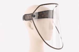 LV推出售价近7000元面罩 防护用品会成为时尚单品吗