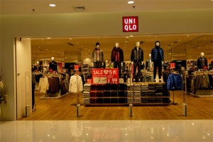严寒再次刺激Uniqlo优衣库12月日本同店销售猛增
